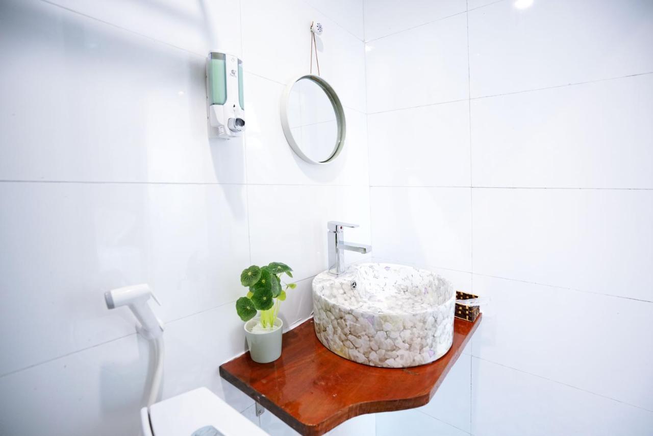 Private Room In Halong Center-Almor Homestay Ha Long Dış mekan fotoğraf